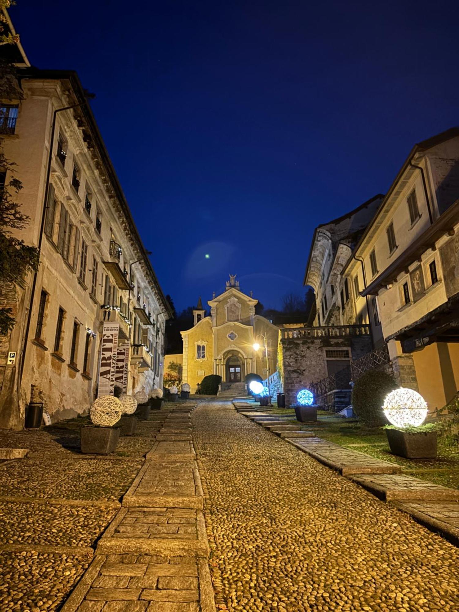 -Ortaflats- Appartamento L'Angolo Orta San Giulio Exteriör bild